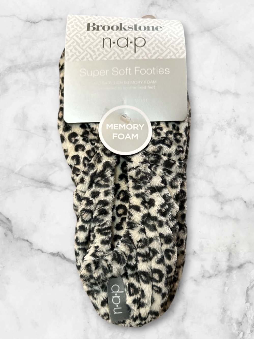 Brookstone Nap leopard print super soft footie slippers size 7-10 memory foam